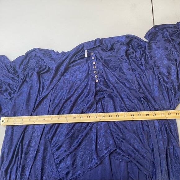 Free People Womens Navy Blue Floral Long Sleeve‎ flowy Blouse Oversized Small - Picture 5 of 8